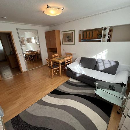 Ruhige Geraeumige Wohnung Pforzheim Dış mekan fotoğraf