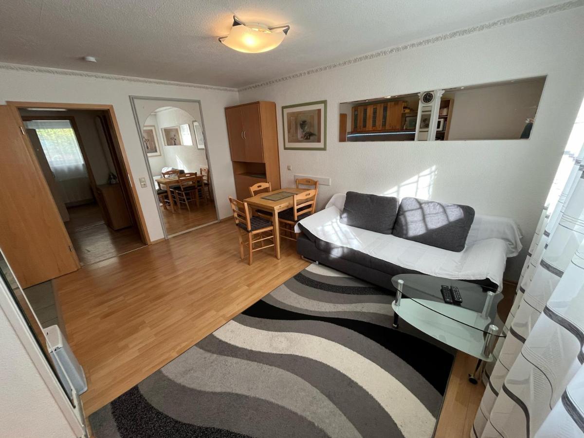 Ruhige Geraeumige Wohnung Pforzheim Dış mekan fotoğraf